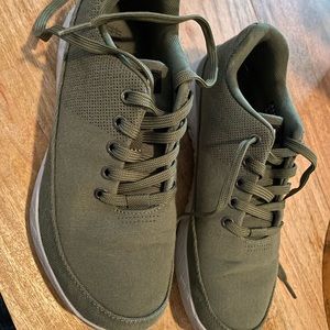 No Bull Canvas Trainer Size 9